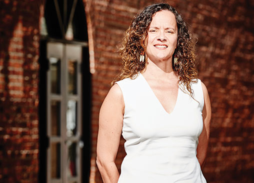 Janelle Dwyer, Mandell Pinder