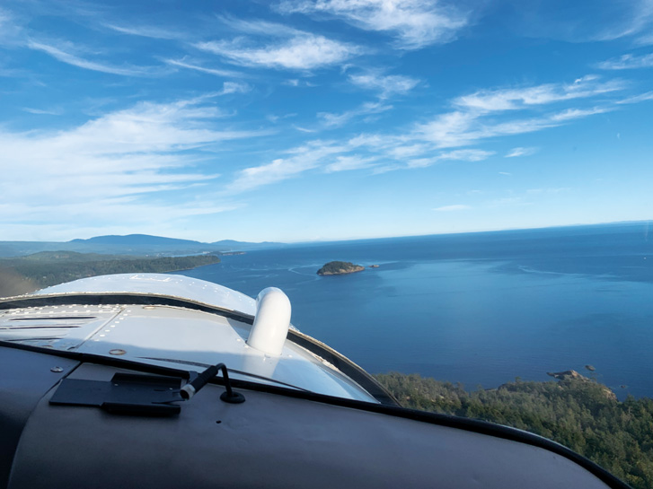 Alyssa Hirose photo_The view from a Sunshine Coast Air float plane
